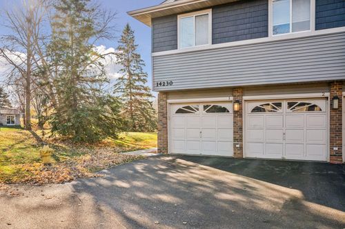 apt-2-14230 44th Pl N, Plymouth, MN, 55446-3649 | Card Image