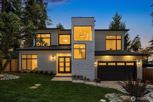 3739 139th Ave Se, Bellevue, WA, 98006-1434 | Card Image