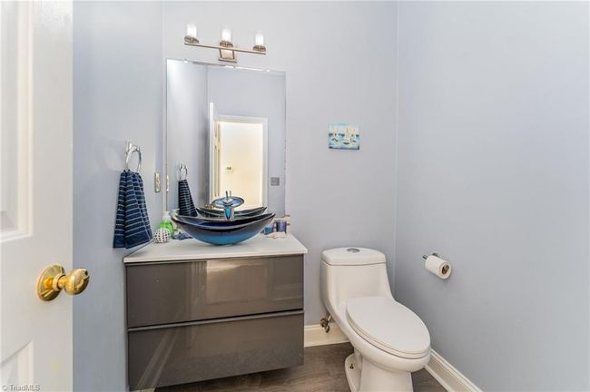 Downstairs Half Bath | Image 23