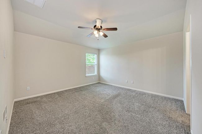486 Nottingham Loop, House other with 3 bedrooms, 2 bathrooms and 4 parking in Kyle TX | Image 18