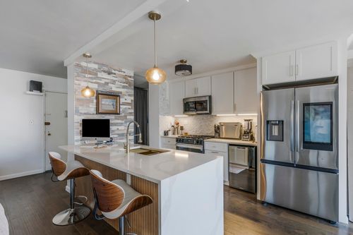 apt-710-9060 Palisade Ave, North Bergen, NJ, 07047-6185 | Card Image