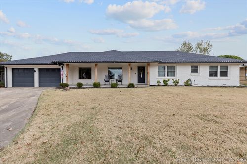 3701 Canton Ave, Tulsa, OK, 74135-5511 | Card Image