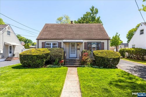 23 Riverdale Ave, Belleville, NJ, 07109-1415 | Card Image