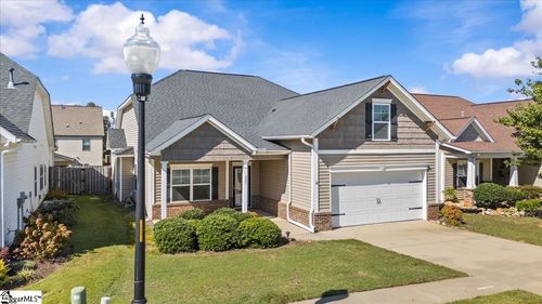 237 Medoc Ln, Moore, SC, 29369-8505 | Card Image