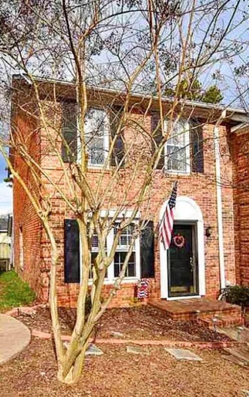40 Somersett Dr, Spartanburg, SC, 29301-6534 | Card Image