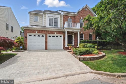 2108 Tysons Executive Ct, DUNN LORING, VA, 22027-1046 | Card Image