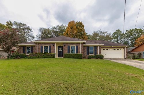 1126 Way Thru The Woods Sw, Decatur, AL, 35603-1286 | Card Image