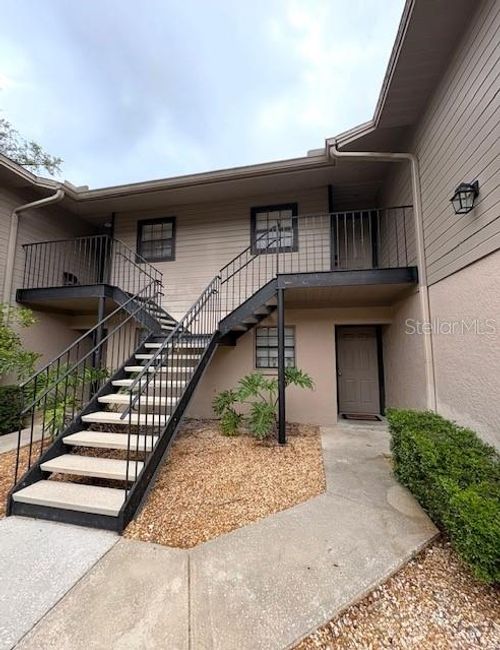 g202-4014 Ashford Green Pl, TAMPA, FL, 33613-4962 | Card Image