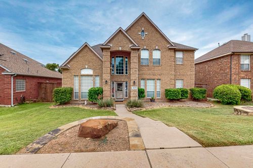 2029 Arbor Creek Dr, Carrollton, TX, 75010-4056 | Card Image