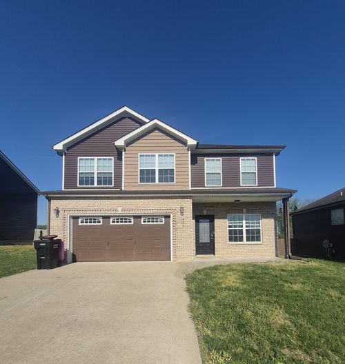 225 Union Camp Blvd, Clarksville, TN, 37042-1753 | Card Image