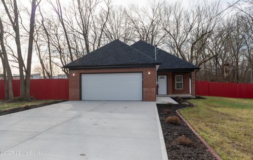 1904 Donald Dr, Louisville, KY, 40216-1532 | Card Image