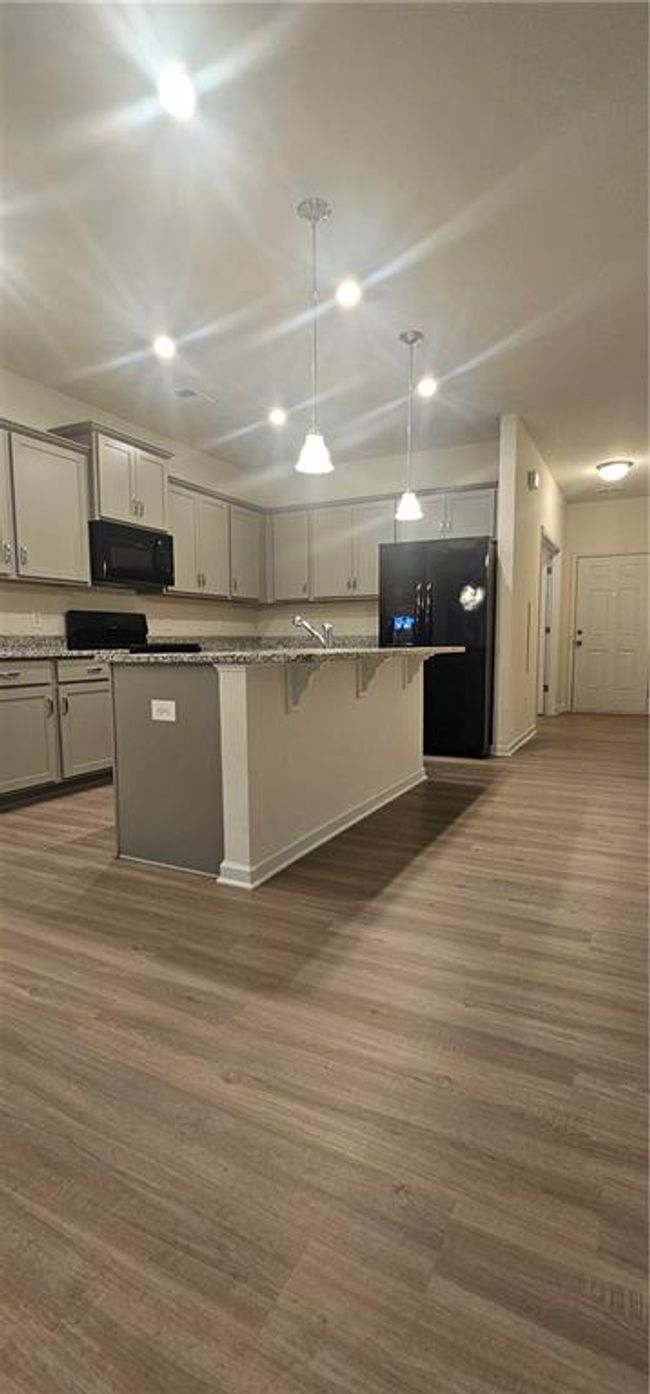 188 Graham Cir, House other with 3 bedrooms, 2 bathrooms and null parking in Adairsville GA | Image 5