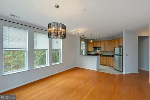 apt-254-2665 Prosperity Ave, FAIRFAX, VA, 22031-4922 | Card Image