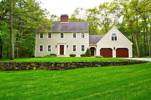 290 Westboro Rd, Upton, MA, 01568-1003 | Card Image