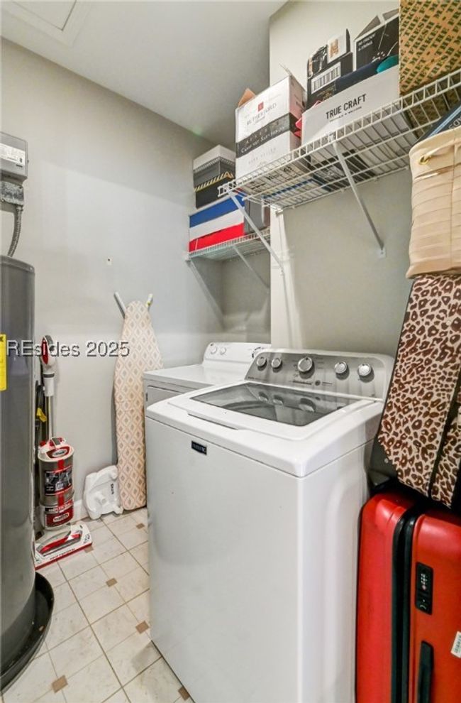 APT-1720 - 4 Indigo Run Dr, Condo with 2 bedrooms, 2 bathrooms and null parking in Hilton Head Island SC | Image 24