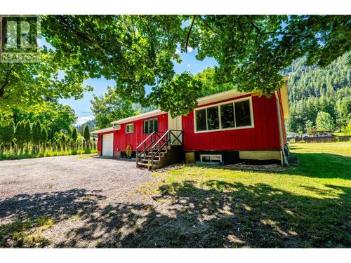 1801 Highway 3a, Castlegar, BC, V1N4N7 | Card Image