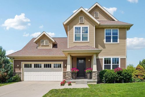4450 Snowy Ridge Trl, Windsor, WI, 53598-9694 | Card Image