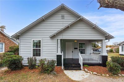 1413 Long Street, House other with 3 bedrooms, 1 bathrooms and null parking in Burlington NC | Image 2