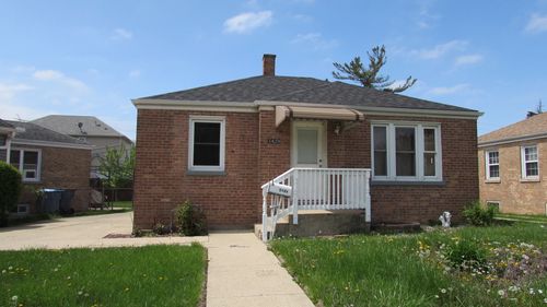 3428 Lonnquist Dr, Franklin Park, IL, 60131-1734 | Card Image