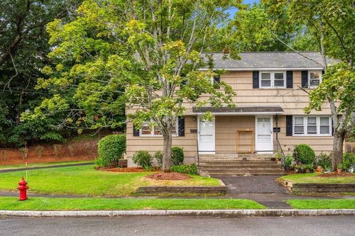 2-2 George Rd, Winchester, MA, 01890-1122 | Card Image