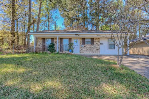 9248 N Southland Park Dr, Shreveport, LA, 71118-3022 | Card Image