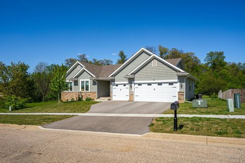 407 Sambor Trl, BELVIDERE, IL, 61008-2009 | Card Image