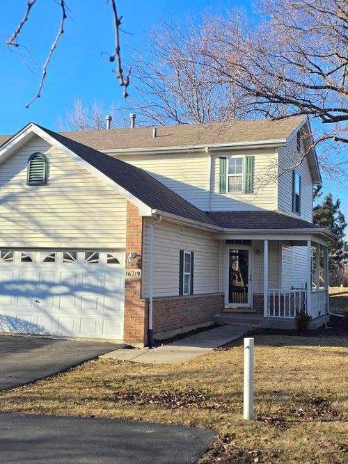 16719 S Sunset Ridge Ct, Lockport, IL, 60441-7677 | Card Image