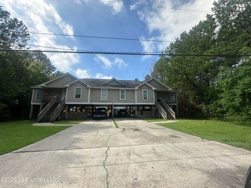 6235 W Forrest St, Bay Saint Louis, MS, 39520-8379 | Card Image