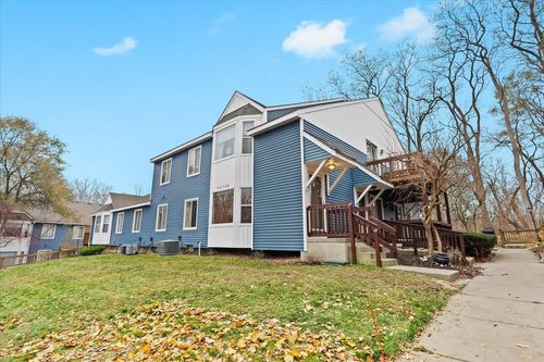 37-44750 Bayview Dr, Novi, MI, 48377-1379 | Card Image