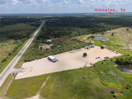 804 State Highway 304, Gonzales, TX, 78629-2876 | Card Image