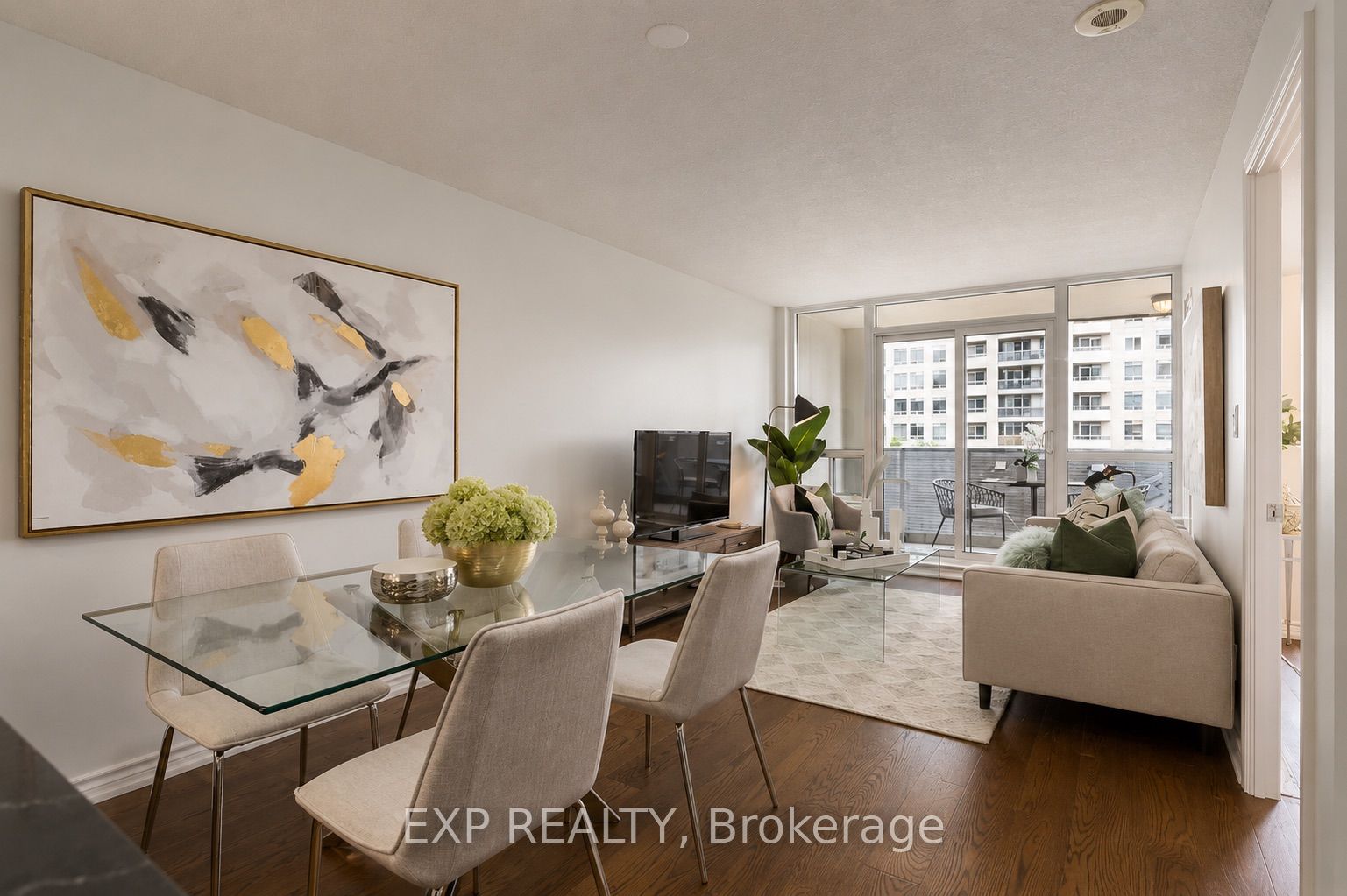 Residential Lease in Toronto C15 2