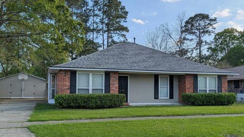13702 Calcasieu Ave, Baton Rouge, LA, 70818-2805 | Card Image