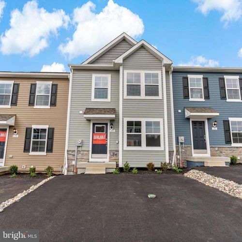 153 Holstein Dr, HANOVER, PA, 17331-8044 | Card Image