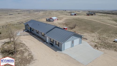 11302 Ridgeview Rd, Evansville, WY, 82636-9850 | Card Image