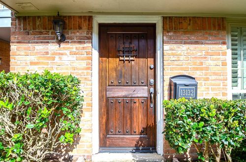 3132-13132 Trail Hollow Dr, Houston, TX, 77079-3744 | Card Image