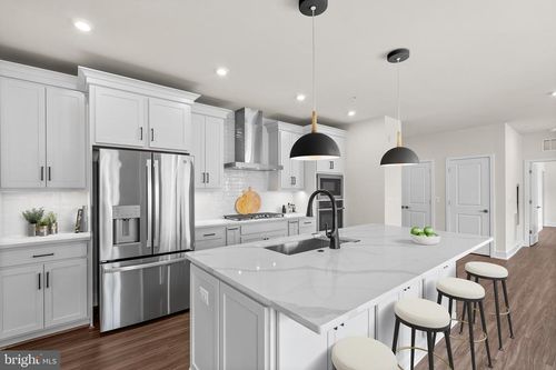 13-302-23640 Bolton Crescent Ter, ASHBURN, VA, 20148-1916 | Card Image