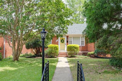 4614 Augusta Avenue, House other with 3 bedrooms, 1 bathrooms and null parking in Richmond VA | Image 2