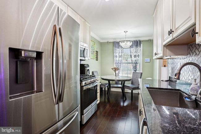 2203 Pyle St, Townhouse with 2 bedrooms, 2 bathrooms and null parking in WILMINGTON DE | Image 9