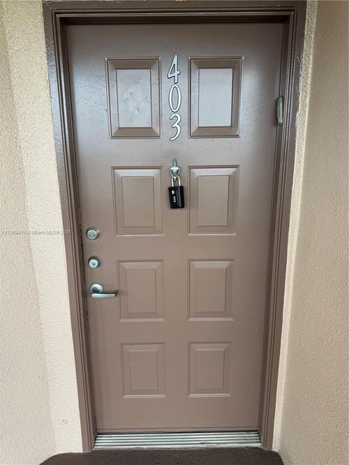 apt-403d-1650 Sw 124th Ter, Pembroke Pines, FL, 33027-2172 | Card Image