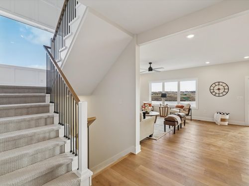 240 Nw Copperleaf Ct, Waukee, IA, 50263-2909 | Card Image