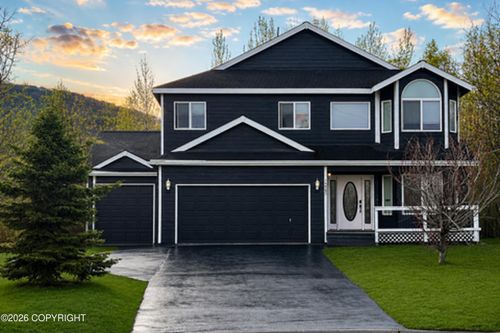 13543 Konrad Cir, Eagle River, AK, 99577-6715 | Card Image