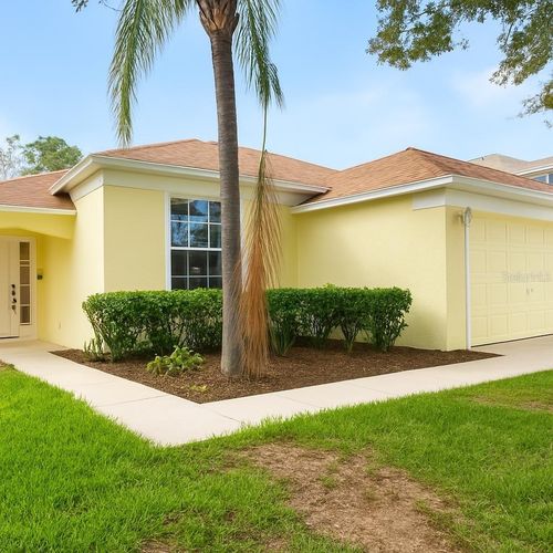 722 Casterton Cir, DAVENPORT, FL, 33897-1600 | Card Image