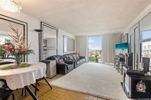 a507-647 Kunawai Ln, Honolulu, HI, 96817-2265 | Card Image