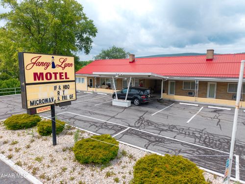 3567 Business 220, Bedford, PA, 15522-1124 | Card Image