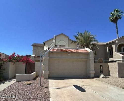 521 E Kristal Way, Phoenix, AZ, 85024-2249 | Card Image