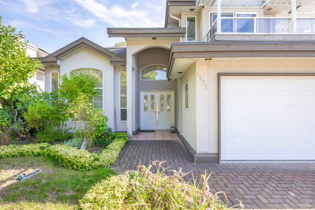 1332 Rama Avenue, House other with 5 bedrooms, 2 bathrooms and 6 parking in New Westminster BC | Image 3