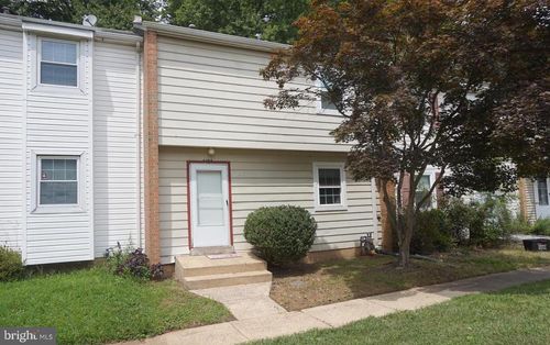 5104 Arrit Ct, BURKE, VA, 22015-1517 | Card Image