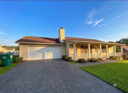 4311 Derbyshire Trce Se, Conyers, GA, 30094-4258 | Card Image
