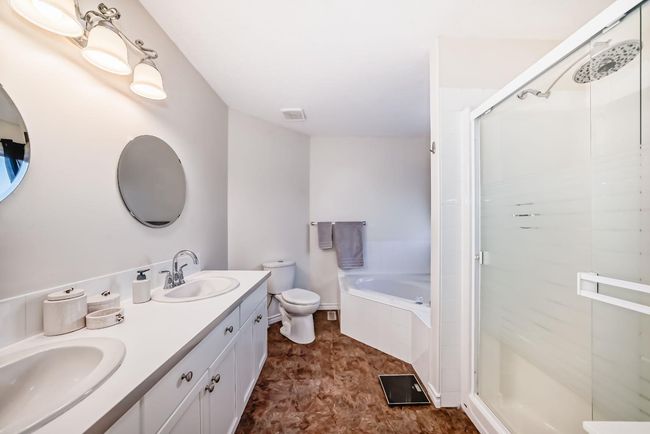 39 Bow Ridge Drive, House other with 3 bedrooms, 4 bathrooms and 2 parking in Cochrane AB | Image 24