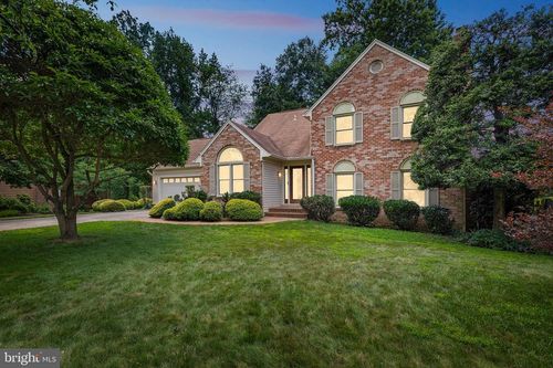 5306 Jerell Ct, BURKE, VA, 22015-1647 | Card Image